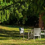 Logis Noemys Morgon Otel