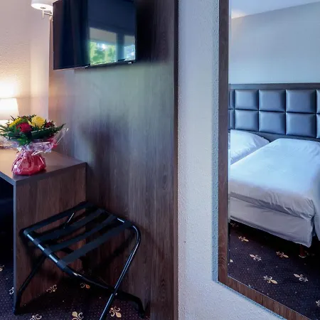 Hotel Logis Noemys Morgon