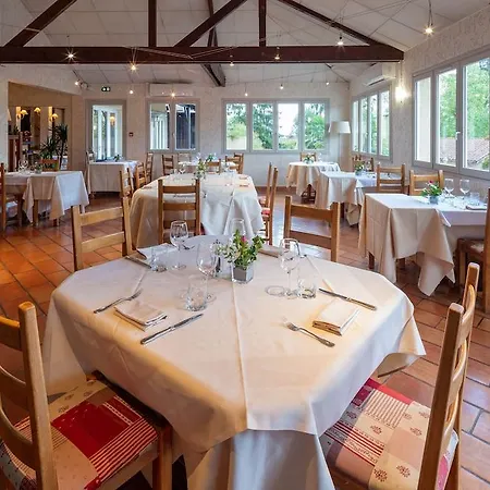 Hotel Logis Noemys Morgon