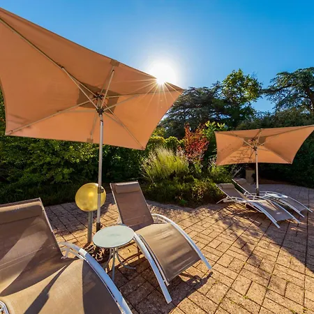 Logis Noemys Morgon 3* Вилье-Моргон